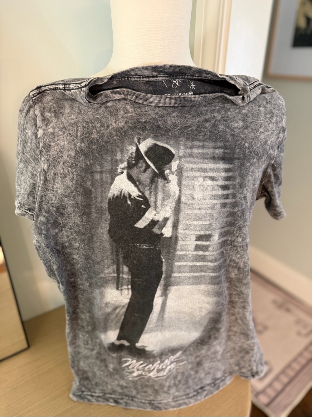 Michael Jackson Acid-Wash Gray Short-Sleeve Graphic Tee featuring MJ Print